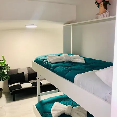 דירה Amonia House *