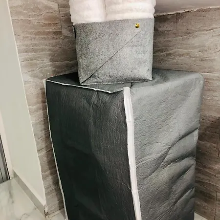 Amonia House * נאפולי