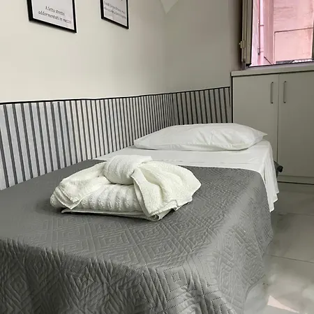 Amonia House נאפולי