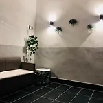 Amonia House