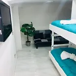 Amonia House