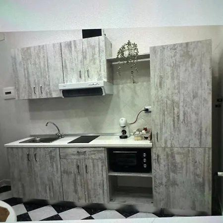 Amonia House *