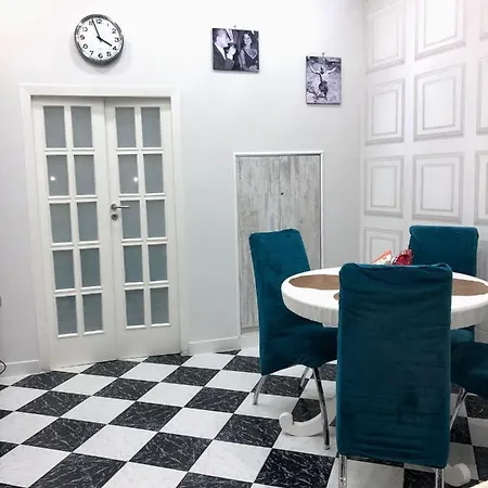 Amonia House * Nápoles